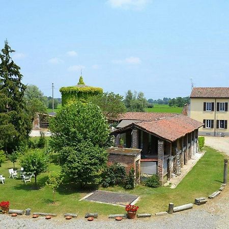 Agriturismo Fiamberta Bed and Breakfast Certosa di Pavia Eksteriør billede
