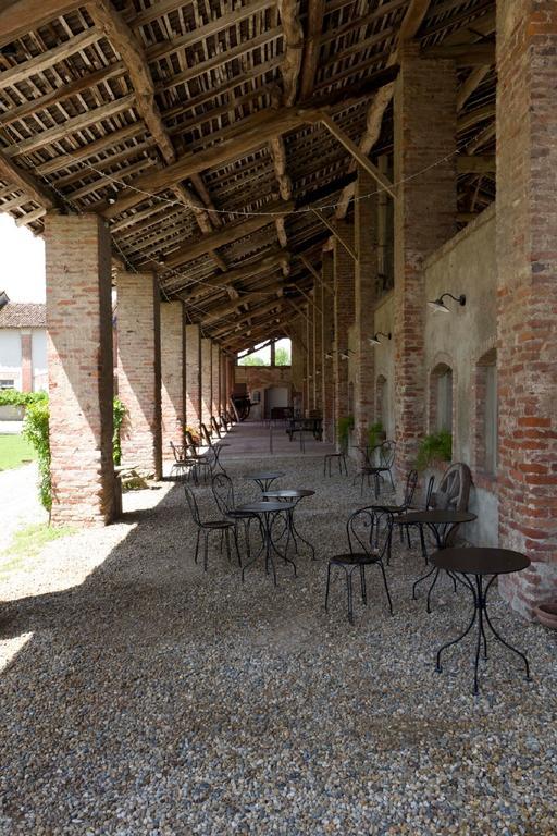 Agriturismo Fiamberta Bed and Breakfast Certosa di Pavia Eksteriør billede