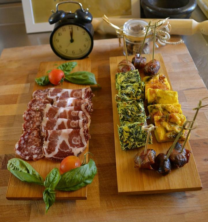 Agriturismo Fiamberta Bed and Breakfast Certosa di Pavia Eksteriør billede