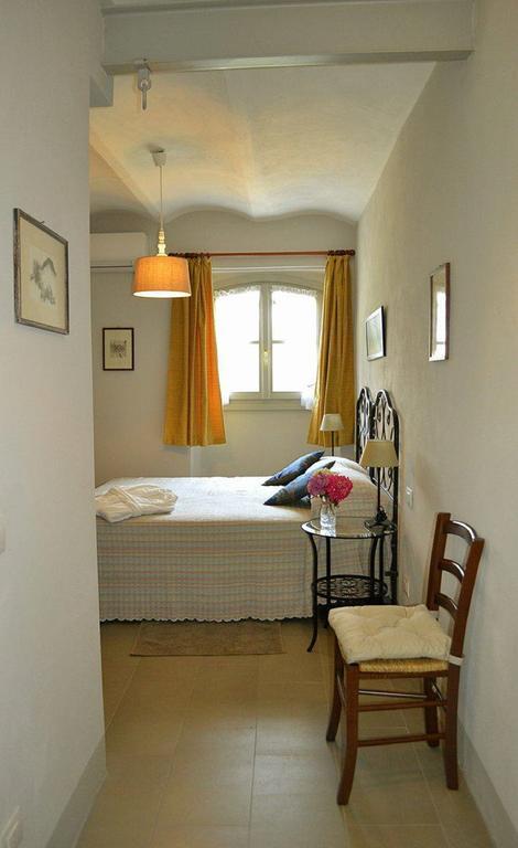 Agriturismo Fiamberta Bed and Breakfast Certosa di Pavia Eksteriør billede